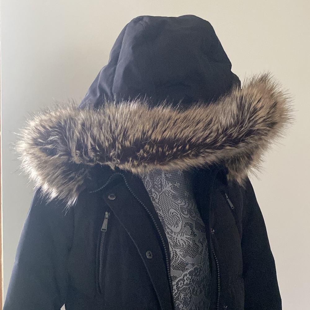 Coat - Picture 2 of 8